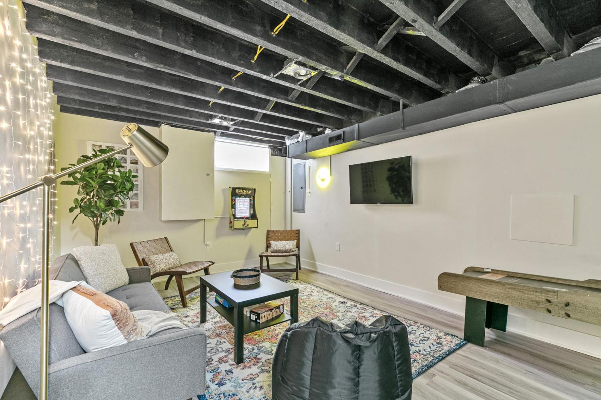 Family Fun South Philly Game House Near Sports Stadiums And Concerts Apartment